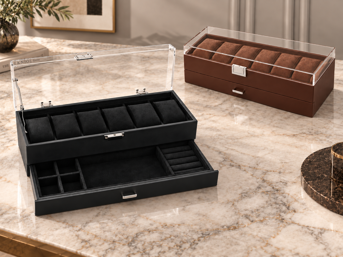 Coffret vitrine 6 montres Signature en revêtement cuir noir et marron dans un décor horloger élégant